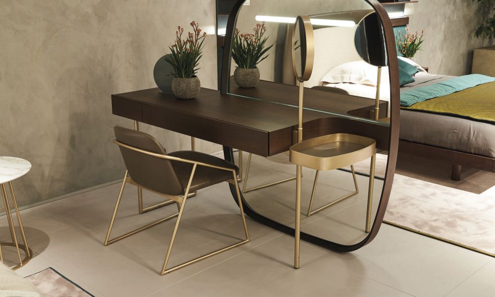 Console Vanity - Elegance and Functionality Combined